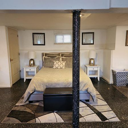 Cozy Studio; Lower Level Unit نيو يورك المظهر الخارجي الصورة