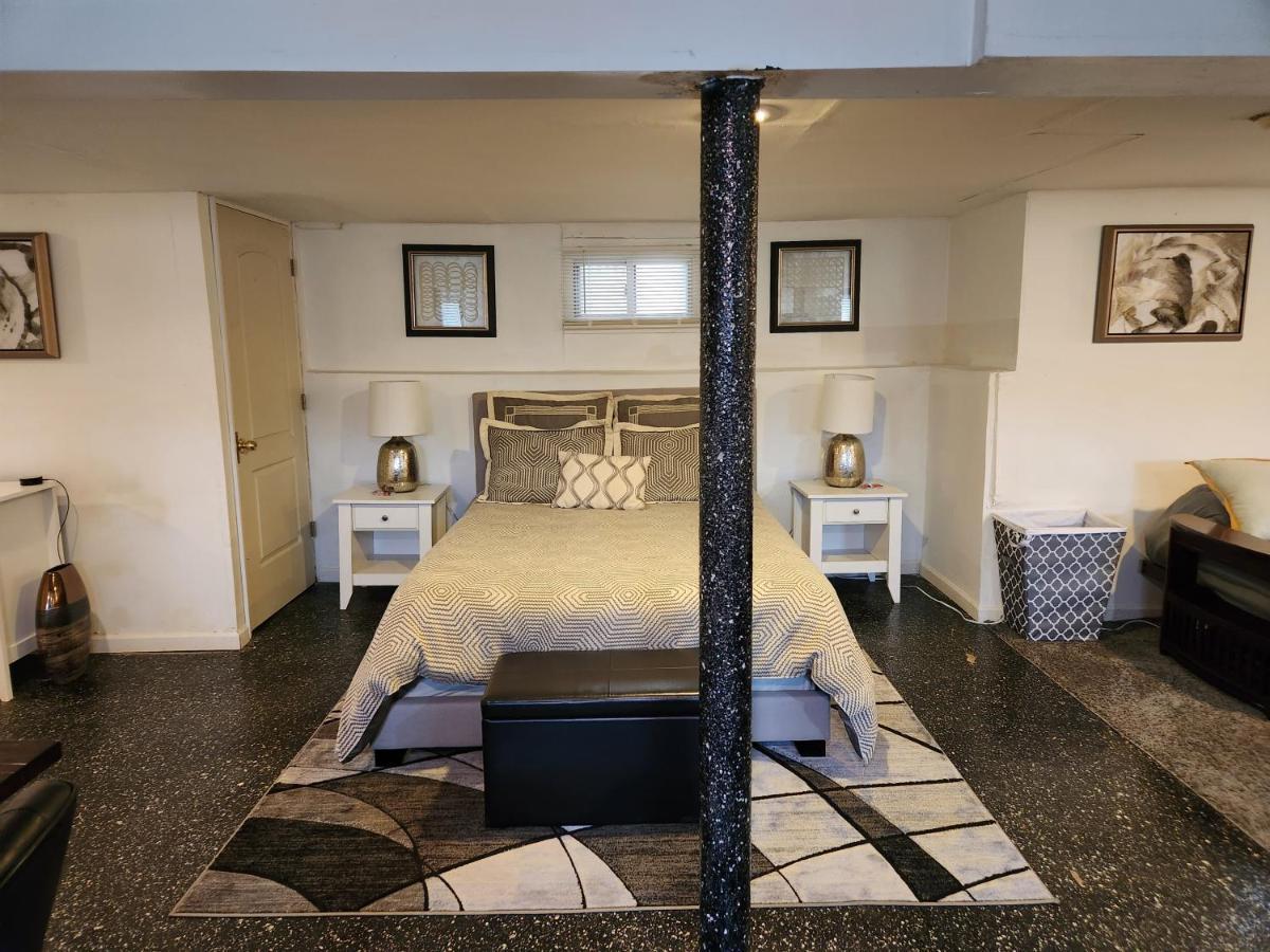 Cozy Studio; Lower Level Unit نيو يورك المظهر الخارجي الصورة