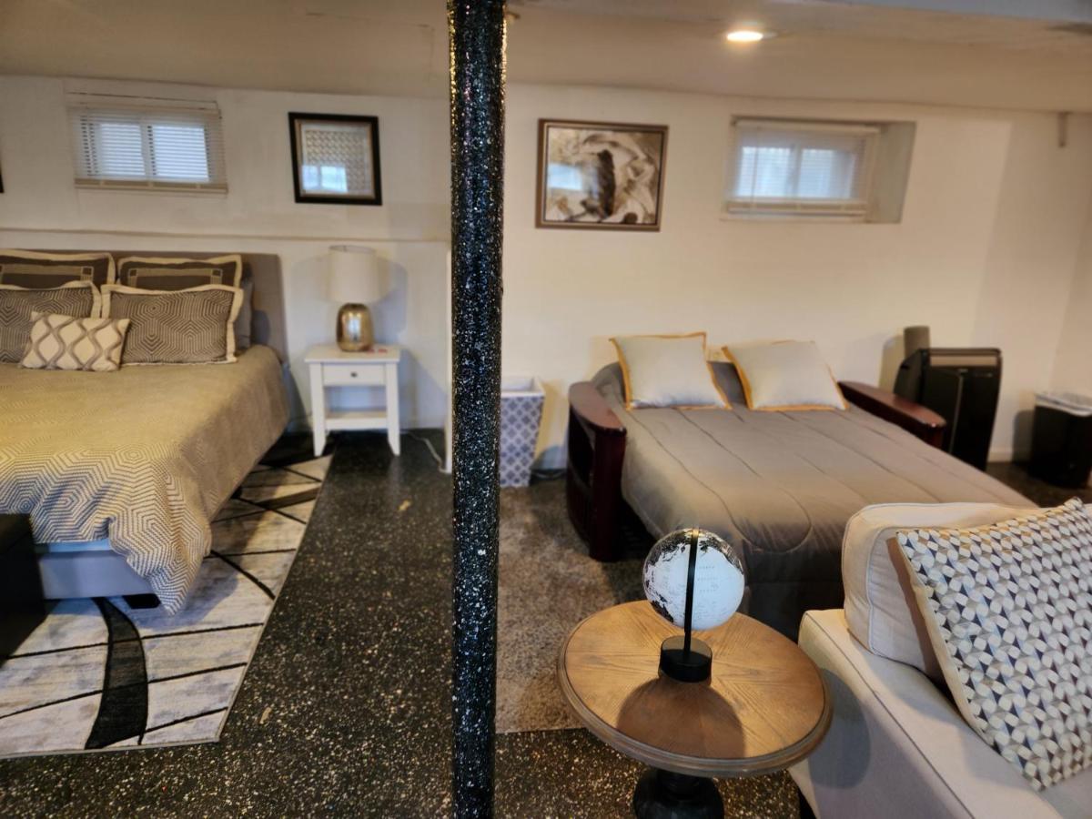 Cozy Studio; Lower Level Unit نيو يورك المظهر الخارجي الصورة