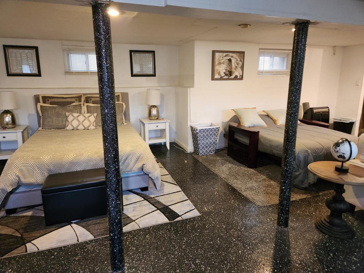 Cozy Studio; Lower Level Unit نيو يورك المظهر الخارجي الصورة